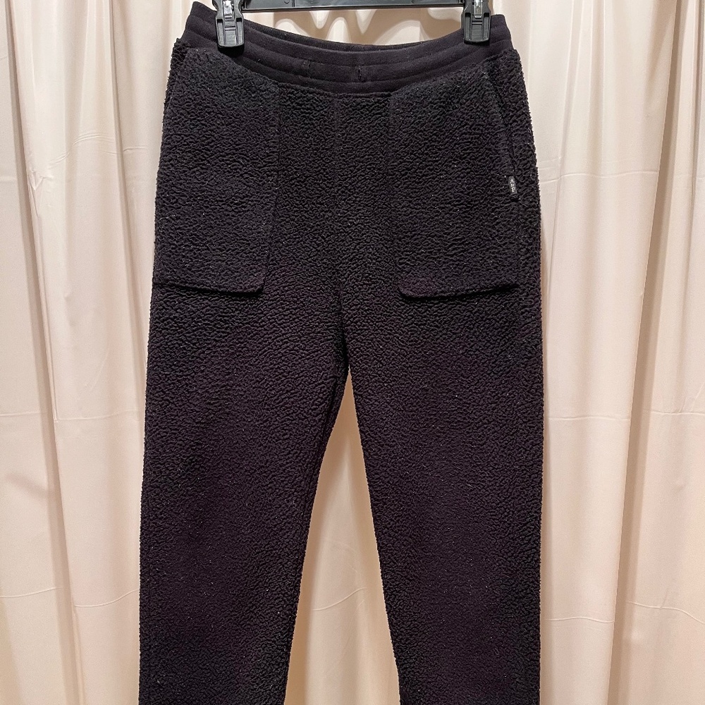 Abercrombie kids black sherpa sweatpants 15/16